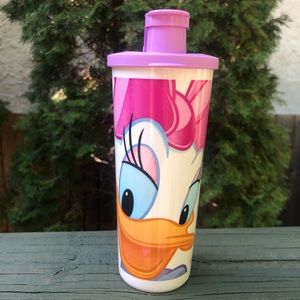 Disney Daisy Duck 16 oz Tupperware Plastic Tumbler with Lid Tall Cup Like New